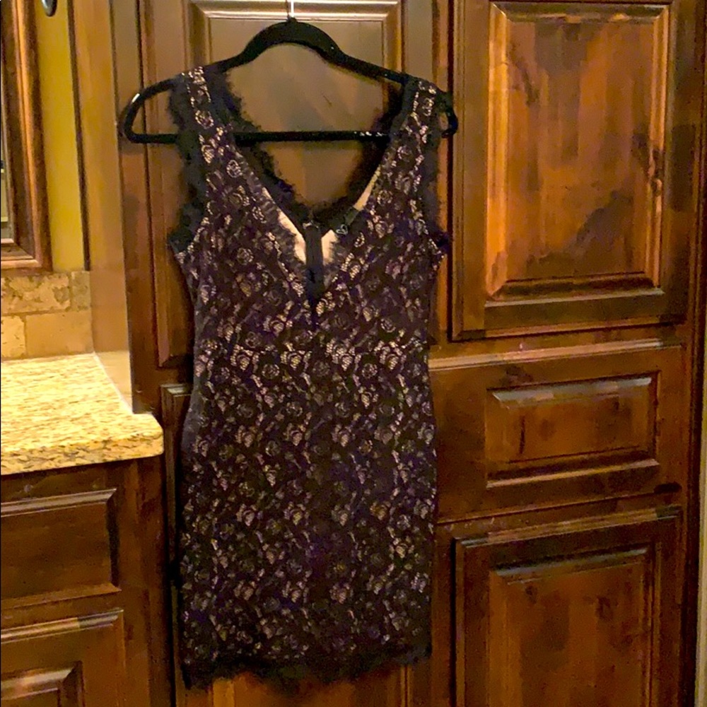 Lace detail cocktail dress
